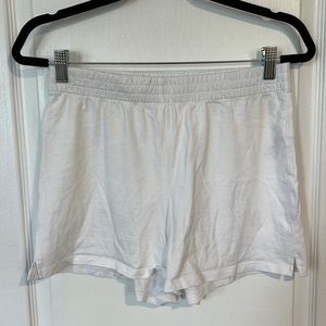 Aritzia Wilfred Free Weekend Short